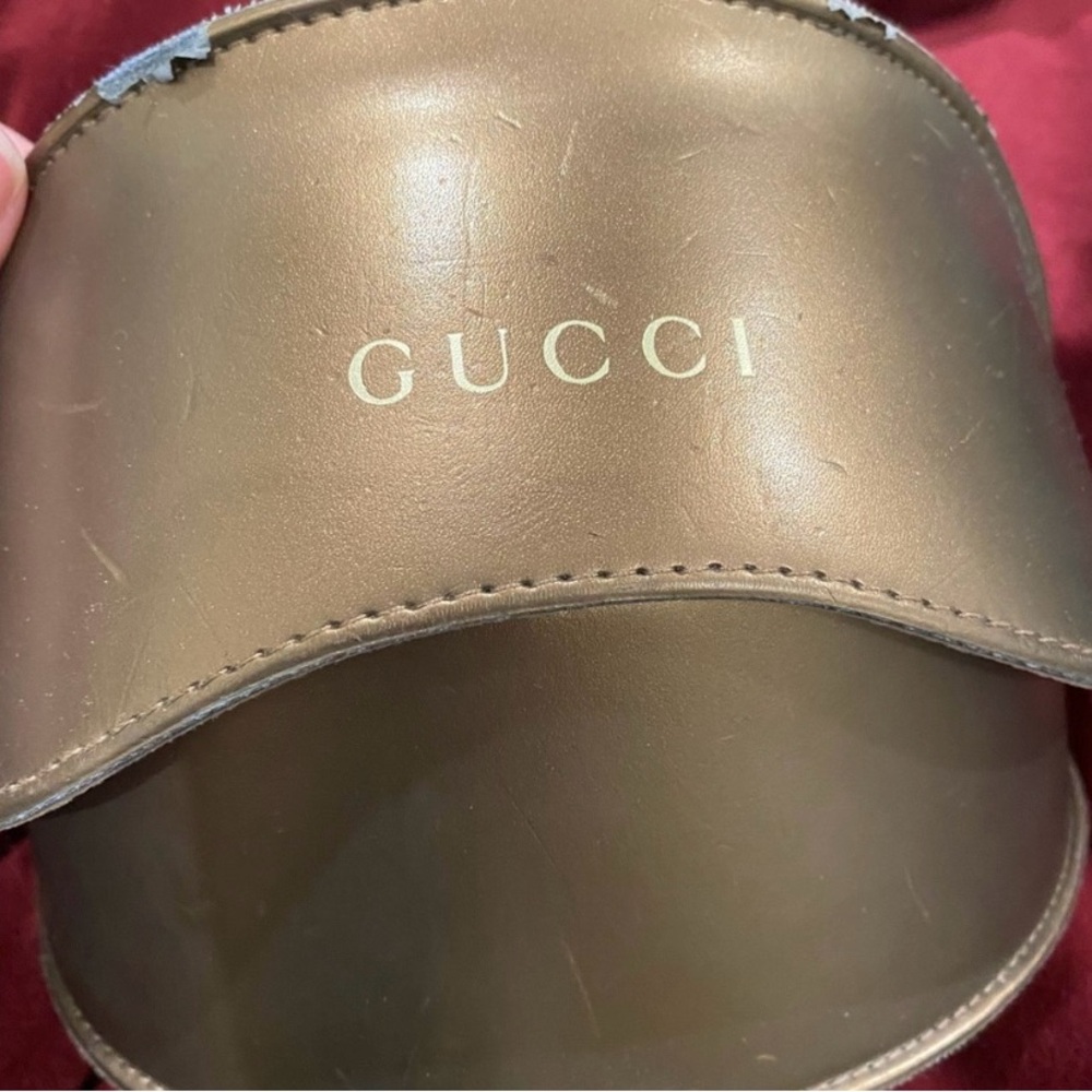 Gucci Black Sunglasses - Picture 4 of 15